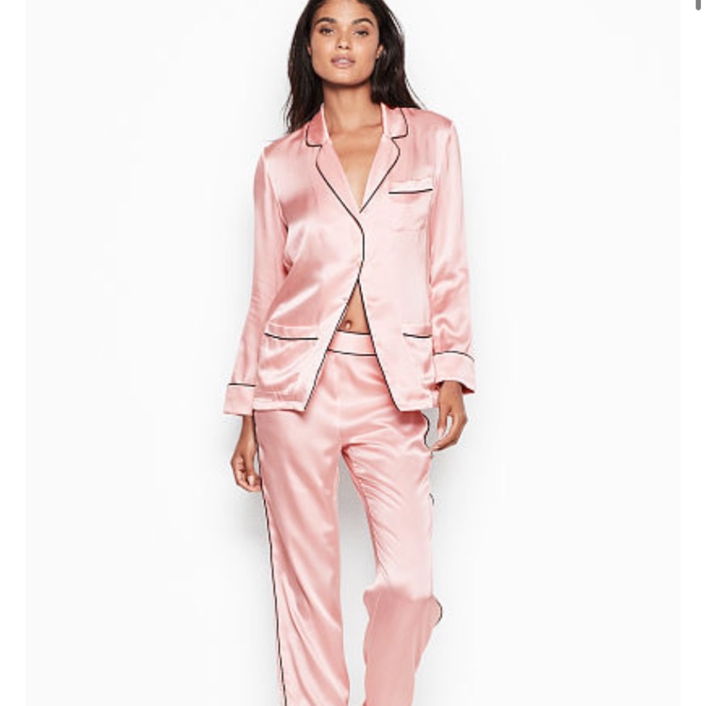 Victoria’s Secret Pajama Set